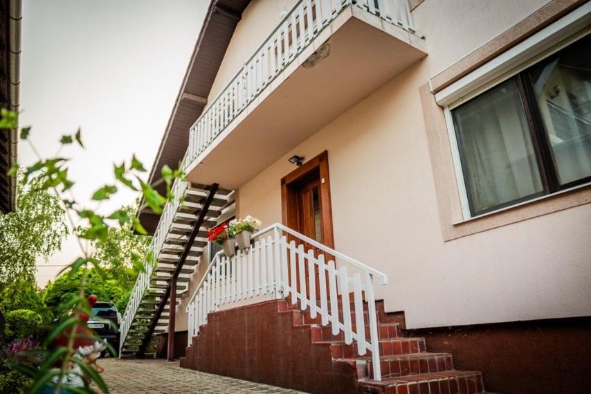 Respect Apartament Heviz Ngoại thất bức ảnh